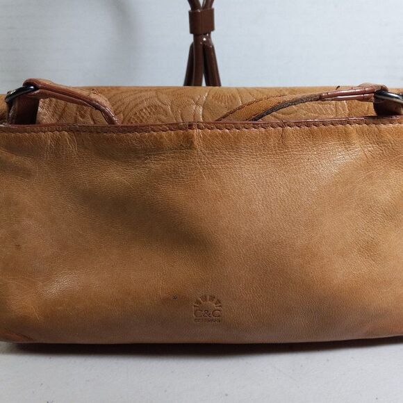 C&C California Tooled Crossbody bag - Picture 15 of 16